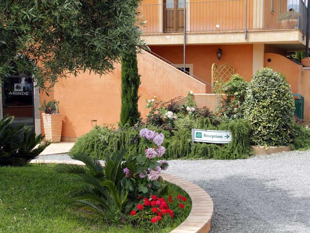 Albergo Arinde Rende Εξωτερικό φωτογραφία