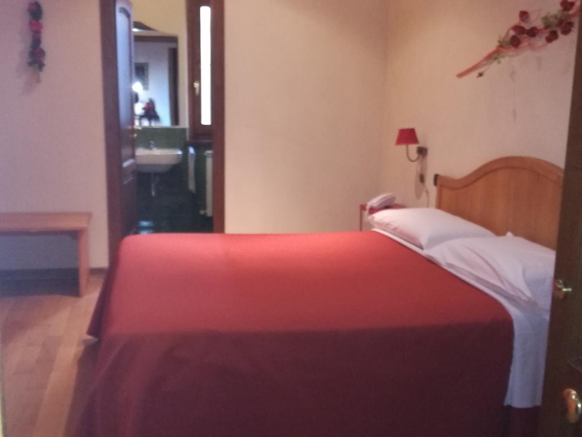 Albergo Arinde Rende Εξωτερικό φωτογραφία